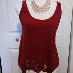 Women's size small burgundy sleeveless blouse